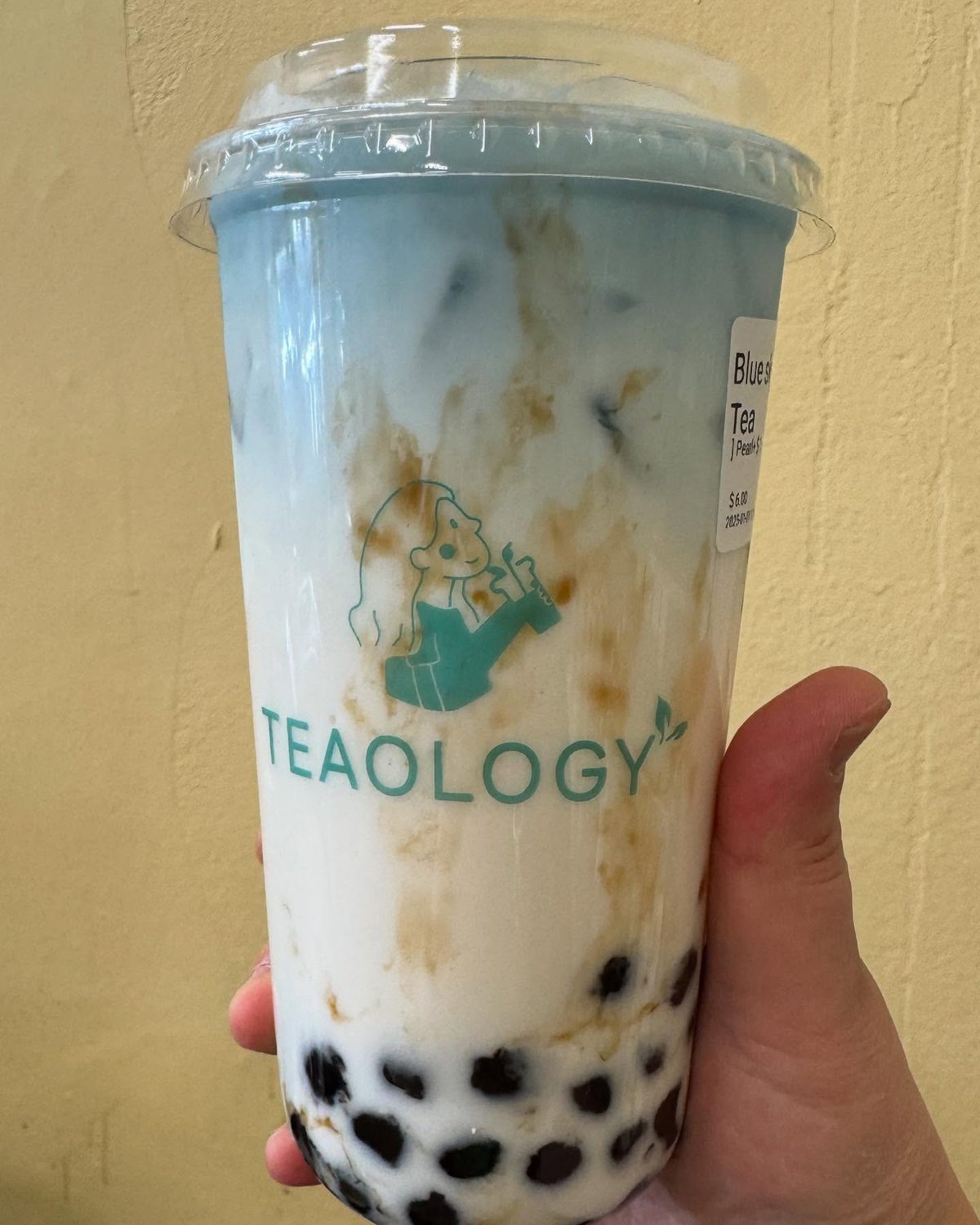 A taro pearl milk tea from Teaology Nelson